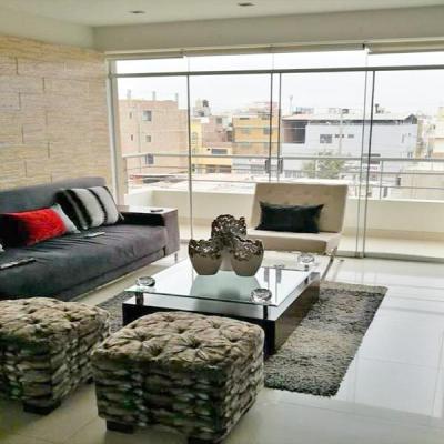VENTA DE DEPARTAMENTO 4° PISO EN CONDOMINIO, URB. SAN EDUARDO